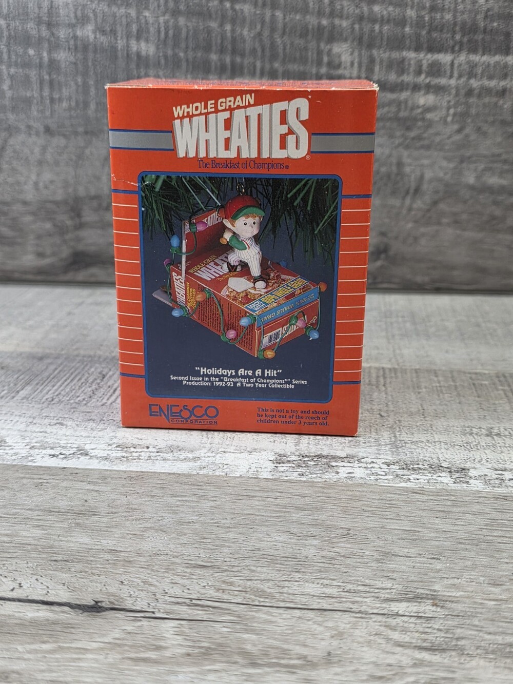 1992 Wheaties Baseball Elf Holidays Are A Hit Enesco Christmas Ornament g44